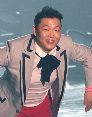 로얄패밀리 이미지