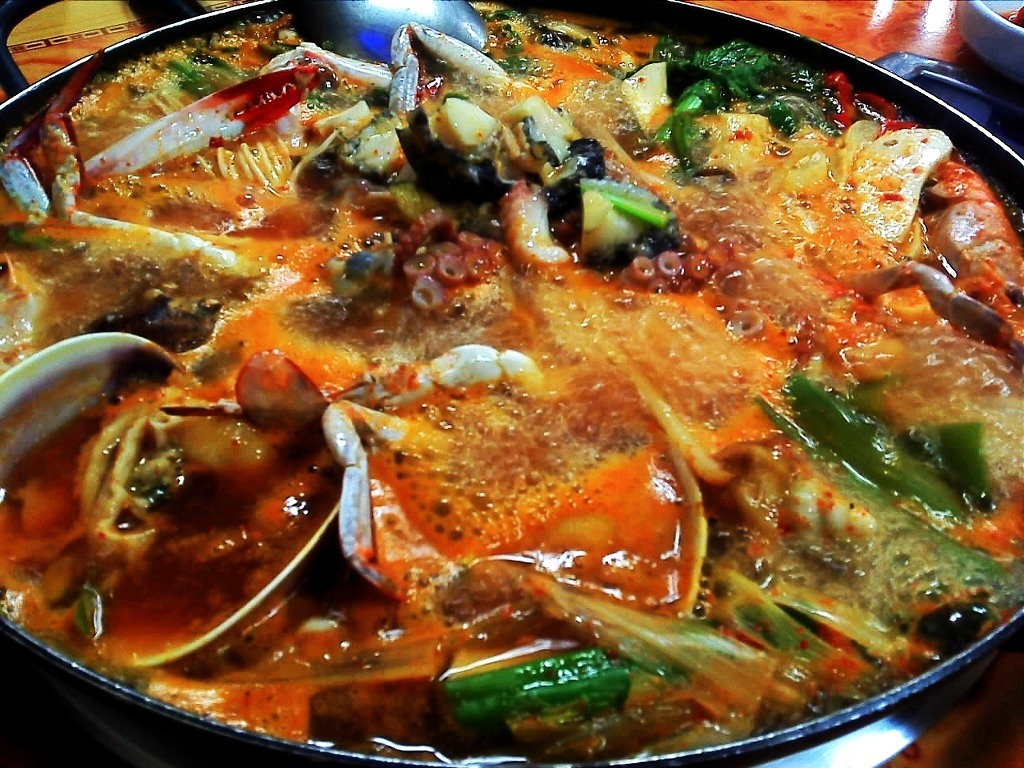 해물찜 vs 해물탕 | 인스티즈