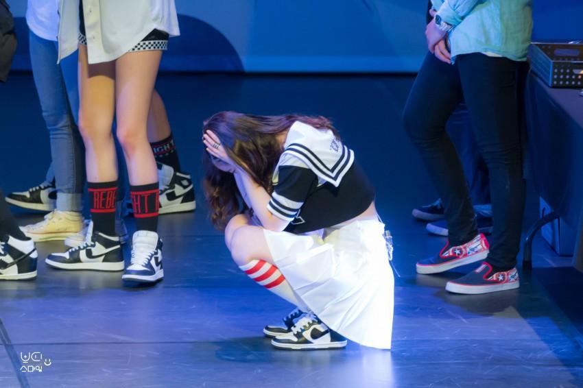 [twice] 고통받는 둡둡이 다현.gif | 인스티즈
