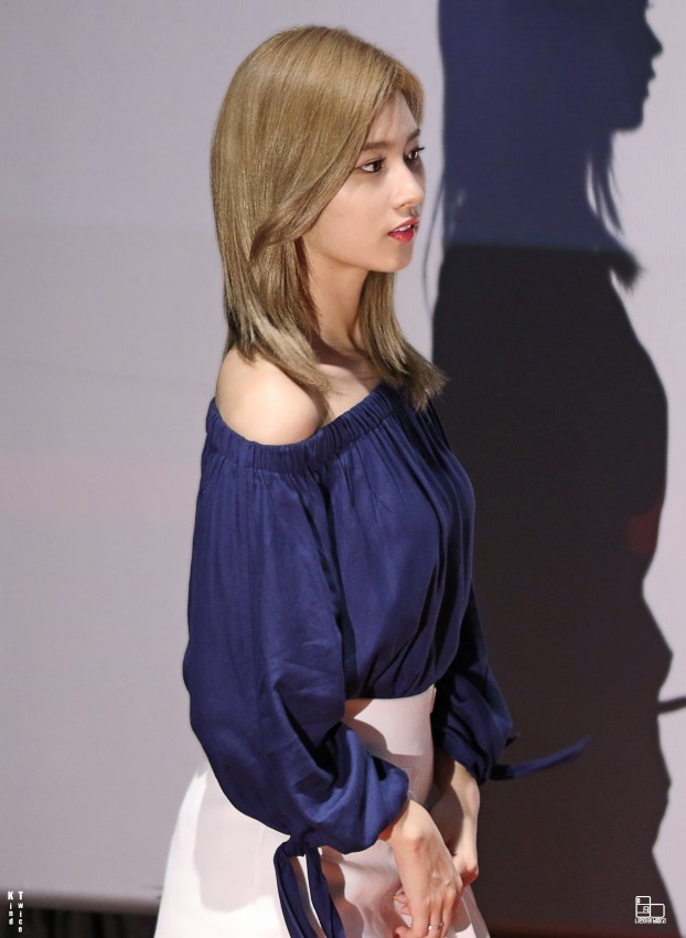 그림자도 이쁜 사나 ㄷㄷㄷㄷㄷㄷ | 인스티즈