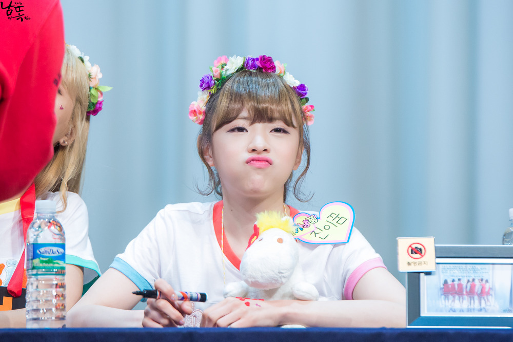 오마이걸 신혜진 | 인스티즈