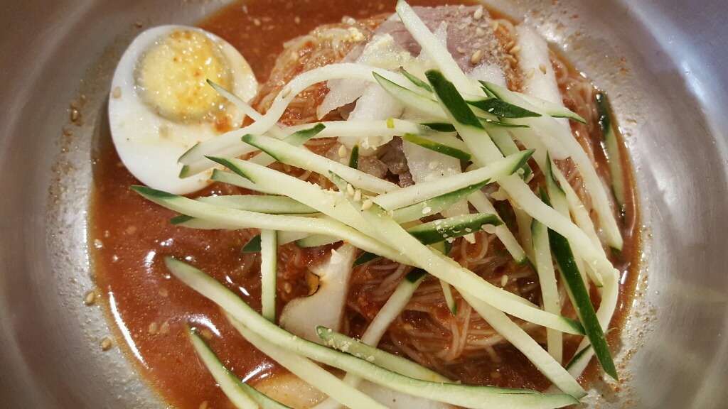 설현이 점점 더 예뻐진 이유 | 인스티즈