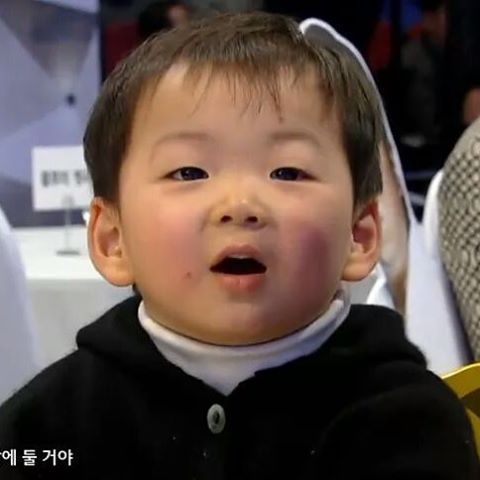 연예대상을 참석한 삼둥이 관람태도 | 인스티즈