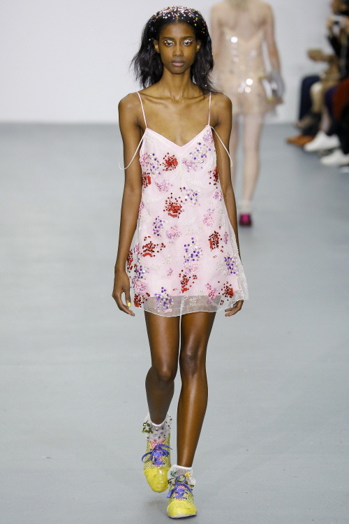 Ashish 아쉬쉬 2016 S/S RTW 컬렉션 | 인스티즈