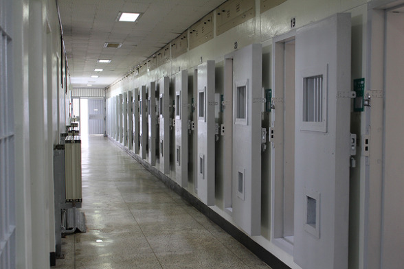 좀비 바이러스가 터진 세상에서 거주지 한 곳을 골라야 한다면? | 인스티즈