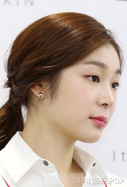 더 예뻐진 김연아 +사진추가 | 인스티즈