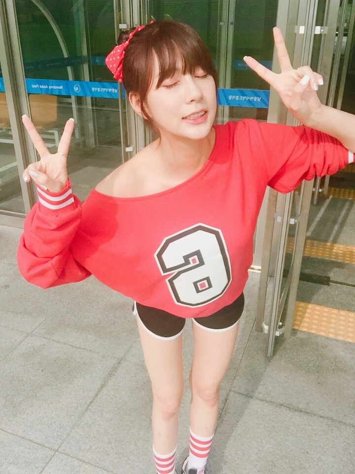 정말 잘큰 하영이.jpgif | 인스티즈