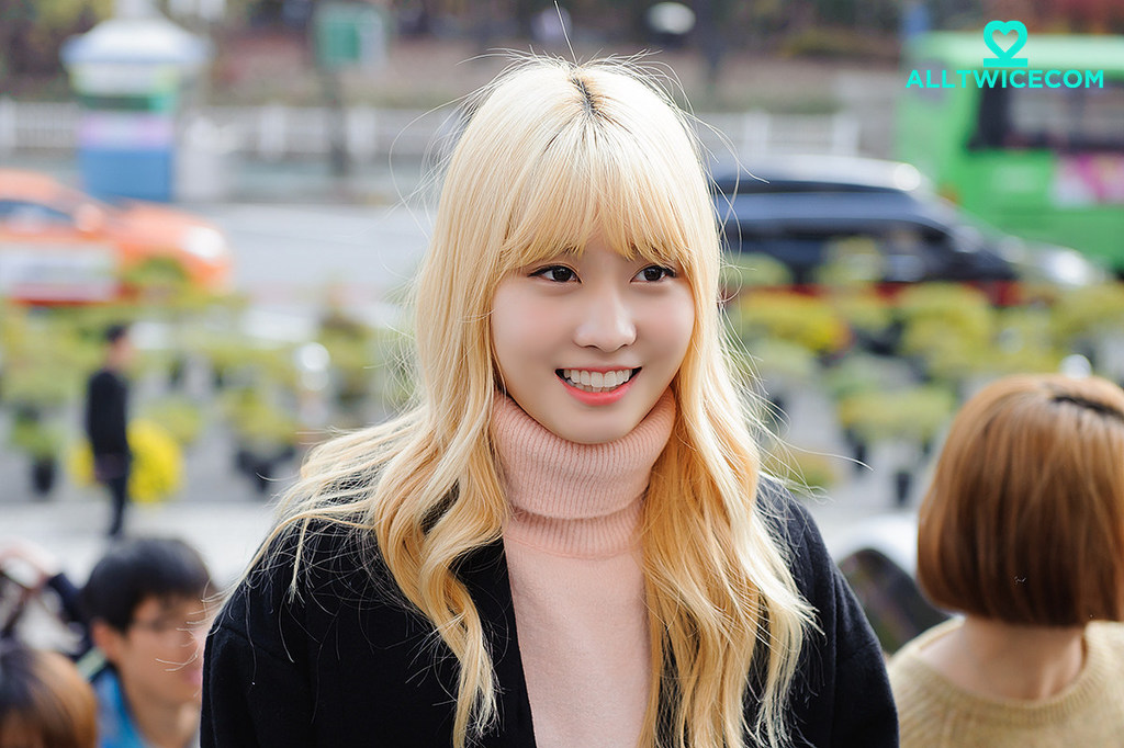 [트와이스] 족발요정 모모 | 인스티즈