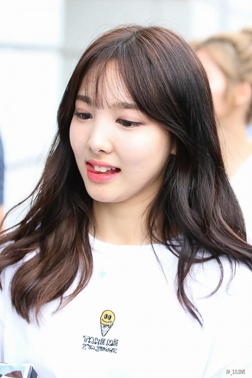 [트와이스] 슈퍼맨이 돌아왓다 퇴근길 나연 | 인스티즈