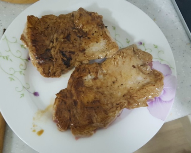 패망의 기운이 서려있는 돼지고기 치즈말이 | 인스티즈