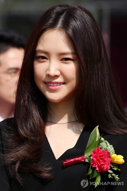 오늘자 손나은 미모ㄷㄷㄷ | 인스티즈