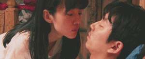 이쯤에서 인도공유 키스씬 보고가시죠.gif | 인스티즈