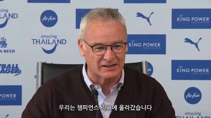 현재 지구에서 가장 뜨거운 감독.jpg | 인스티즈