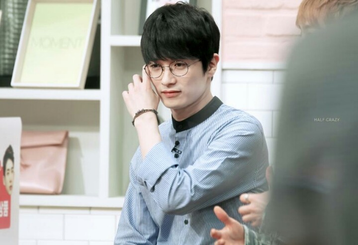 입덕상의 원조격인 남자아이돌 甲.jpgif | 인스티즈