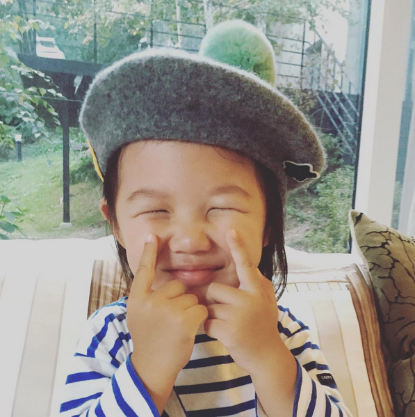 특이하고 예쁜 지온이 옷들.jpg | 인스티즈