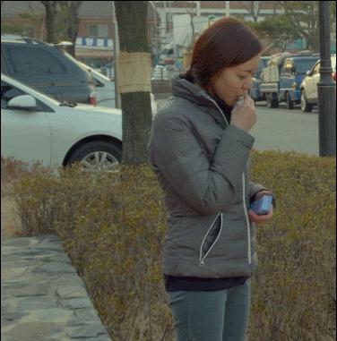고아성 담배피우는 연기.gif | 인스티즈