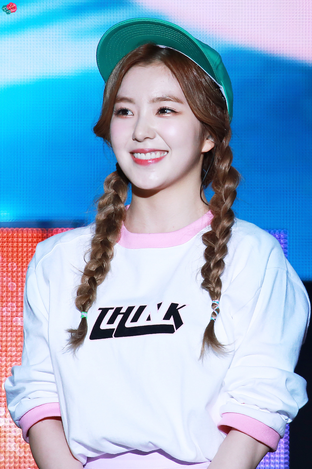 모자 썼을 때가 더 예쁜 여자연예인.jpg | 인스티즈