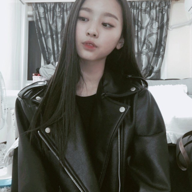 수민이가 팬카페에 올린 사진 | 인스티즈