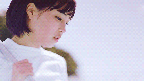 아직 어린데 크면서 인상이 변한것같은 일본 여배우 | 인스티즈