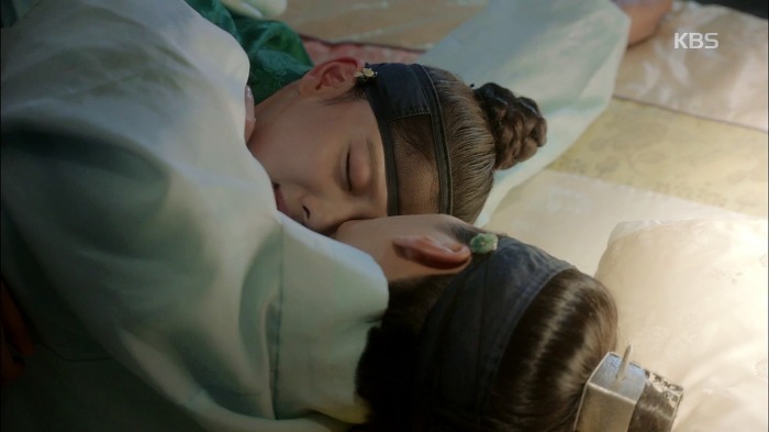 [구르미그린달빛] 보면서 감탄연발하게 되는 김유정 눈물 연기 | 인스티즈