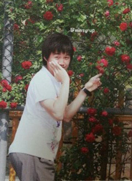 [고르기] 두주니즈 vs 플라워보이즈 둘중 더 보고싶은 커버무대는? | 인스티즈