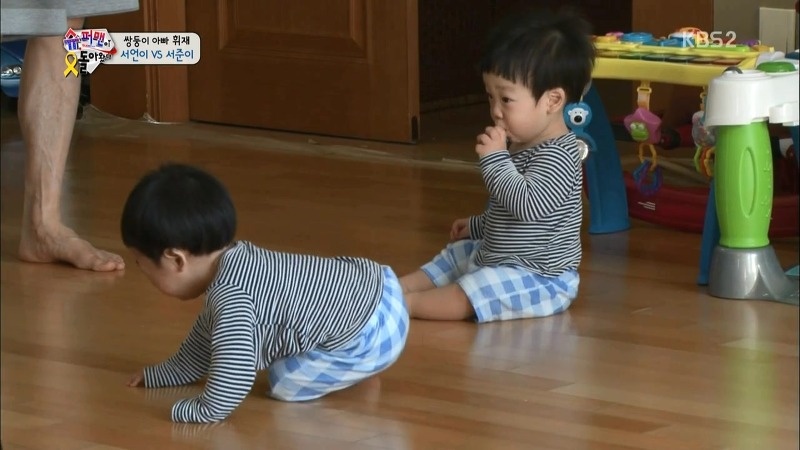 [슈퍼맨이돌아왔다] 작은병 하나때문에 싸우는 서언,서준이 | 인스티즈
