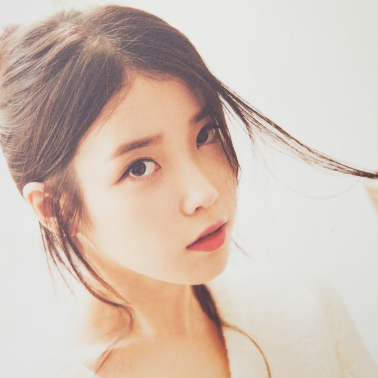 아이유 (IU) 2016년 달력 | 인스티즈