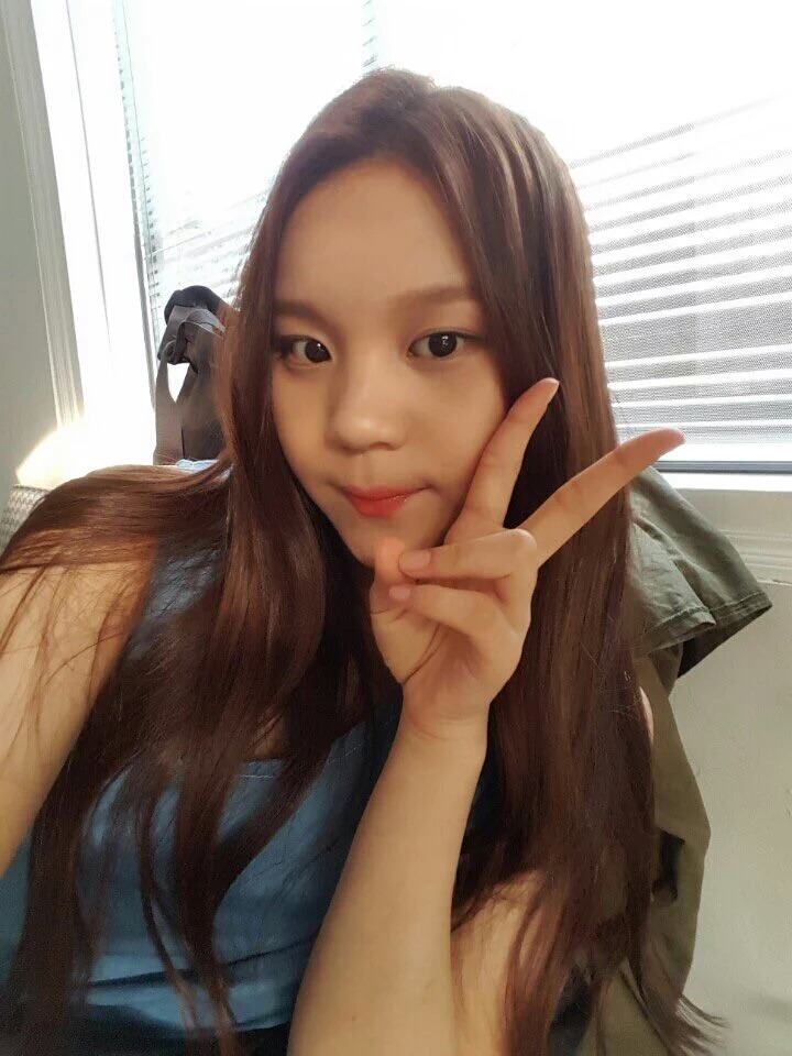 여자친구 엄지 앞머리 있 vs 없 | 인스티즈