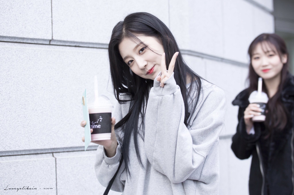 [러블리즈] 이틀동안 푹 쉬었으니 다시 업로드를 시작할까해서 예인이 | 인스티즈