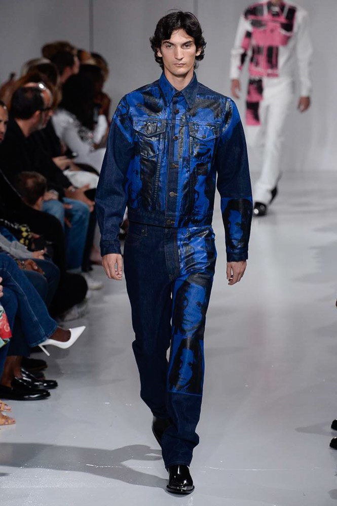 Calvin Klein by 라프 시몬스 2018 S/S 컬렉션 | 인스티즈