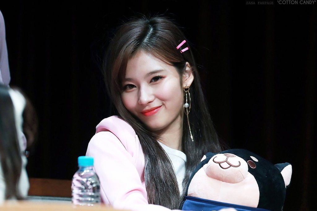 트와이스의 큐티갓 사나.jpg | 인스티즈
