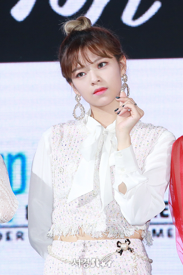 181105 트와이스 Yes or Yes 미디어 쇼케이스 | 인스티즈