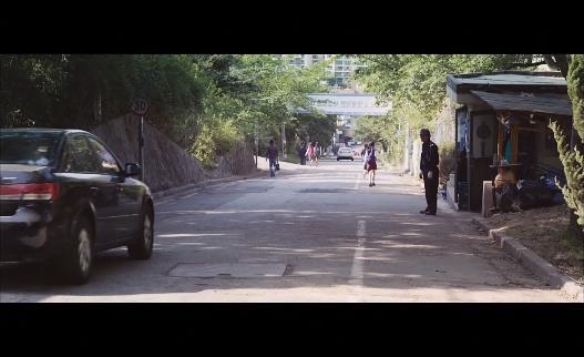 강산맨션 102호에는 살인마가 살고있다. ＜영화＞ 이웃사람 14 | 인스티즈