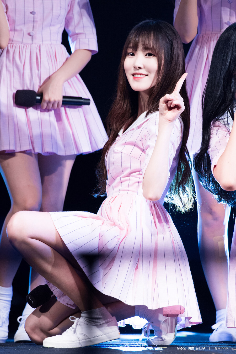 [여자친구] 밥이나 먹으려해서 유주 | 인스티즈