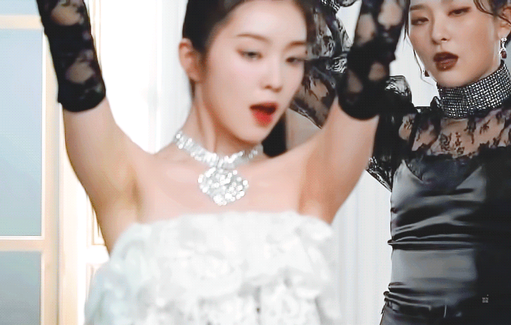 Psycho 뮤비 비하인드 아이린.gif | 인스티즈