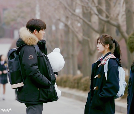 옆모습이 예쁜 여자 아이돌들.jpg | 인스티즈