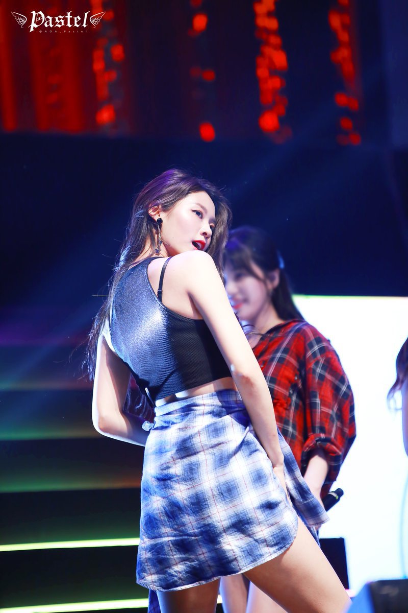18시즌 설현이 미모.jpgif (100장) | 인스티즈