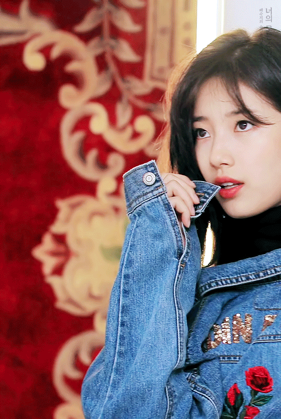 수지는 왜 이렇게 이쁜걸까.gif | 인스티즈
