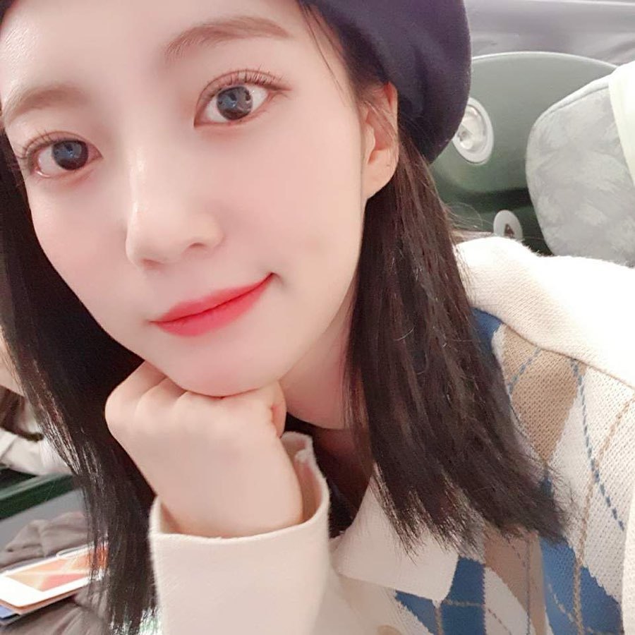 오늘자 오마이걸 비니 | 인스티즈