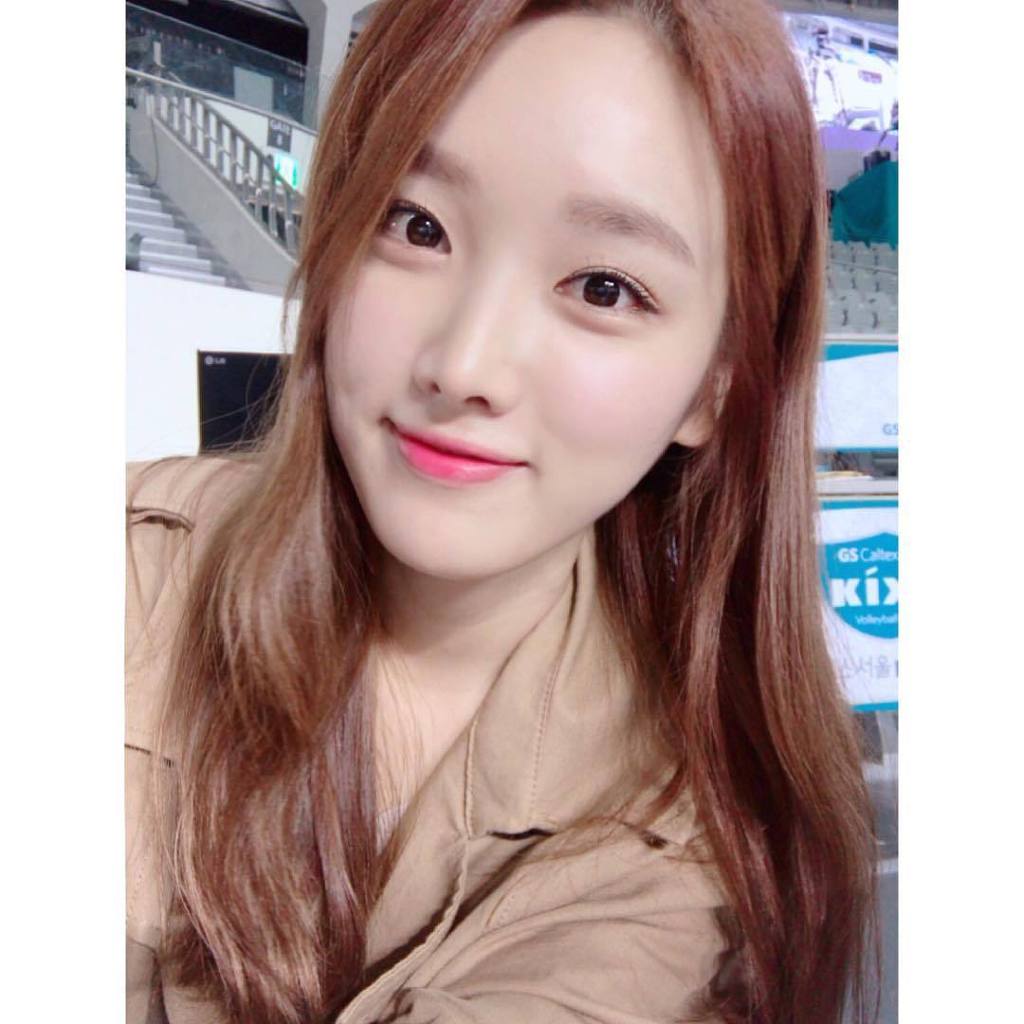 아이돌 느낌나는 아나운서.JPGIF | 인스티즈