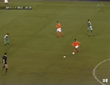 1998년 네덜란드산 철퇴.gif | 인스티즈