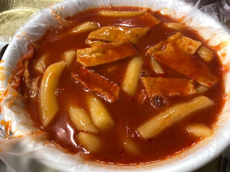학교 앞 국물 떡볶이 끝판왕.jpg | 인스티즈