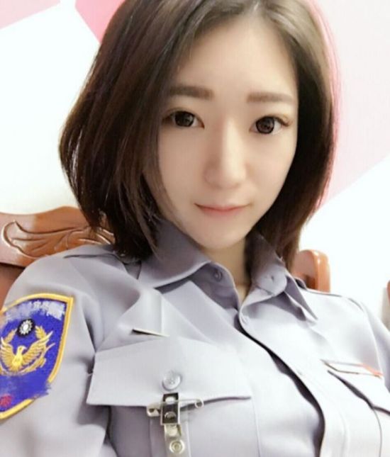 대만 여경의 미모 자랑 | 인스티즈