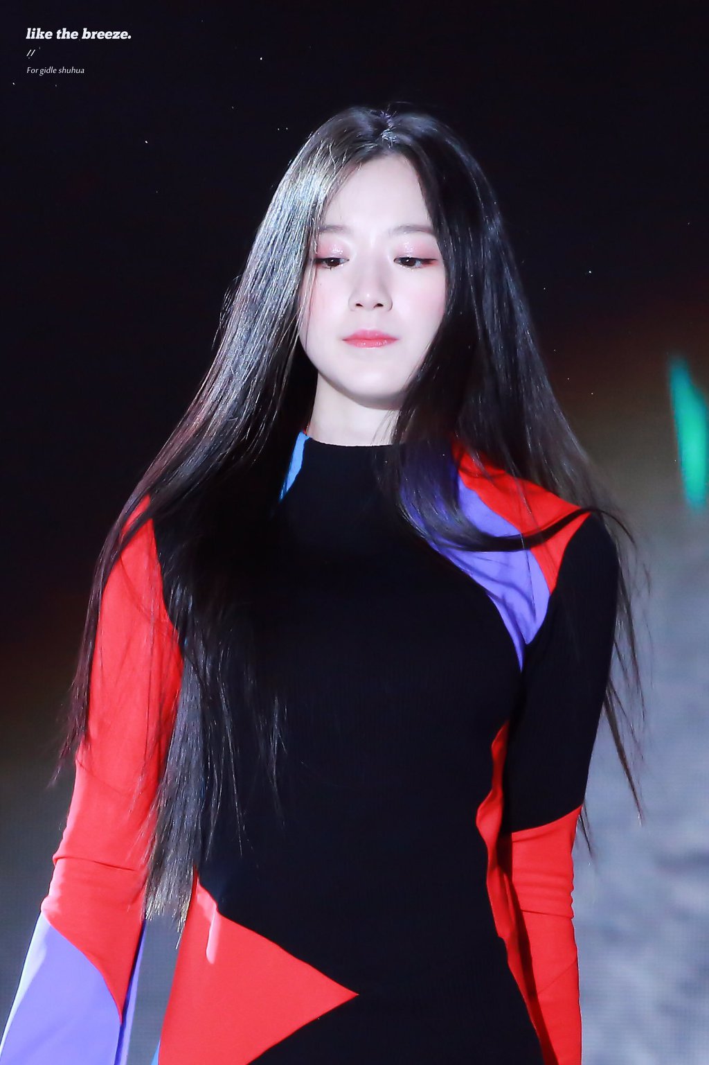 (여자)아이들의 백설공주 슈화.jpgif (161장) | 인스티즈