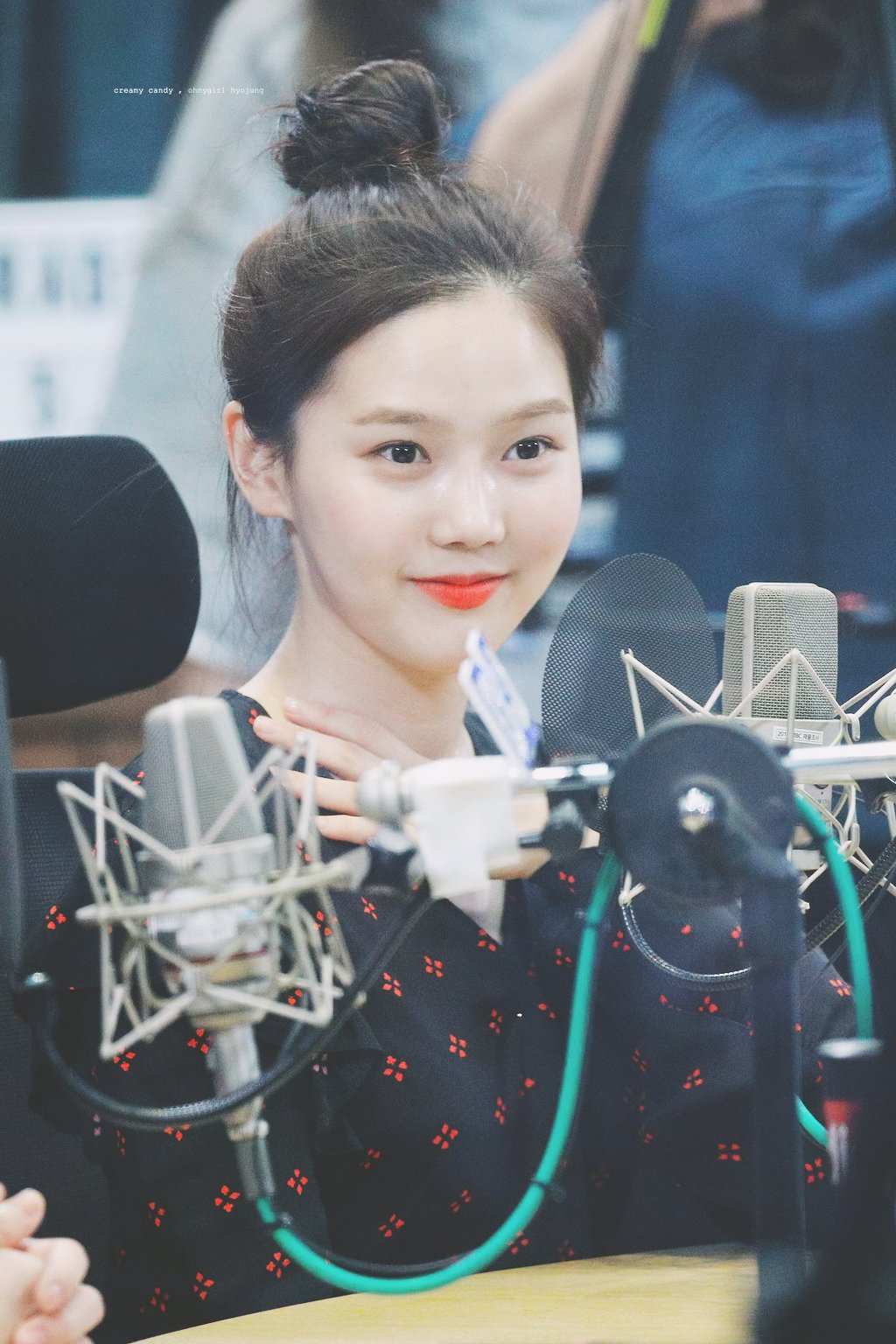 [아이돌] 표정이 다양한 오마이걸 리더 효정 .JPG | 인스티즈