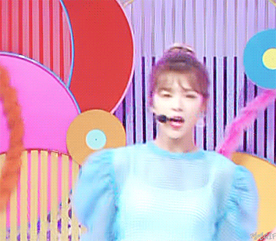 어제자 엠스테 다시 똥머리하고 나타난 트와이스 정연.gif | 인스티즈