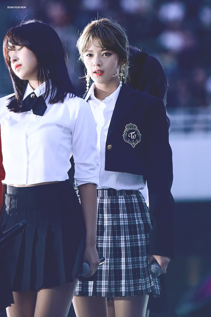 분위기있는 트와이스 정연.jpg | 인스티즈