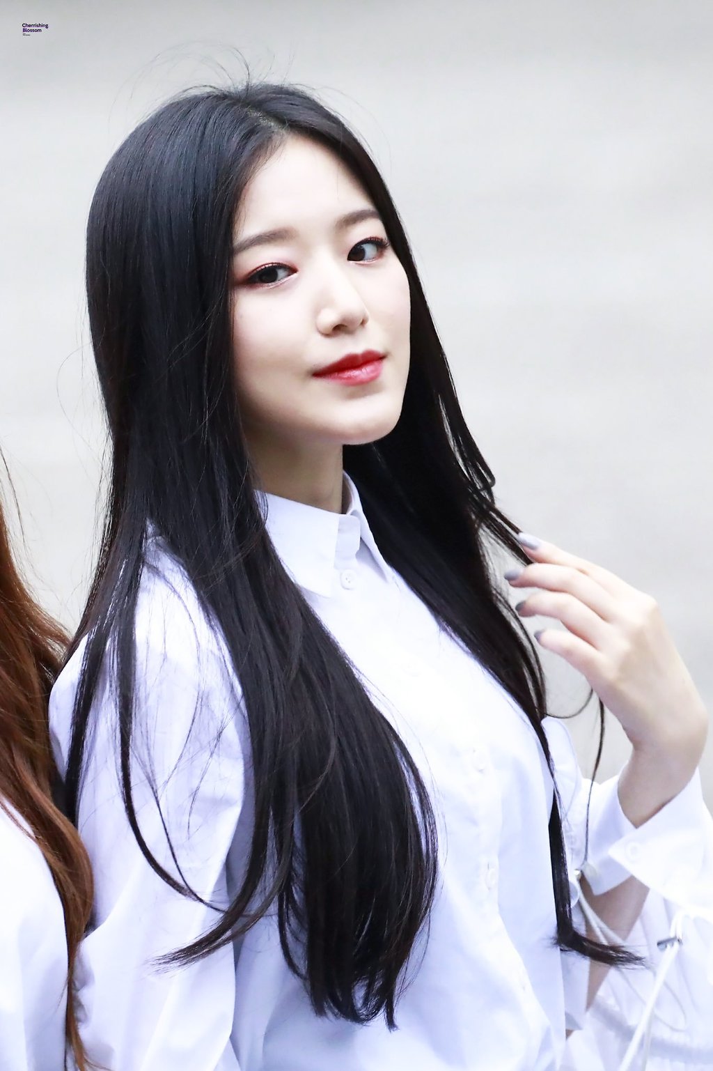 (여자)아이들의 백설공주 슈화.jpgif (161장) | 인스티즈