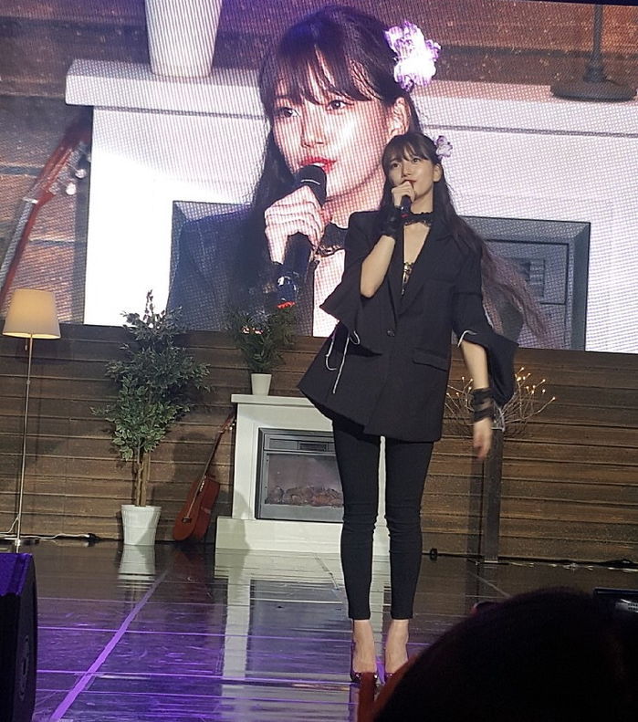 실물과 가깝게 찍혔다는 보정 1도 안한 비주얼갑 여자 아이돌 6인.jpg | 인스티즈