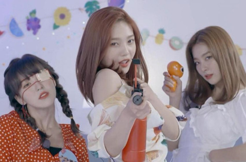 레드벨벳 - summer magic 음원사이트 1일차 성적(feat.기계파괴 정의구현) | 인스티즈